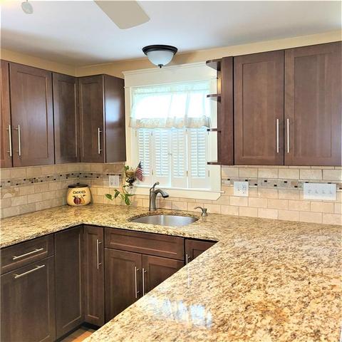 95 Thurman St, Warwick, RI 02888 photo 10