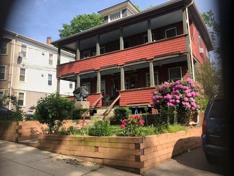 604 Blackstone St, Woonsocket, RI 02895 photo 1