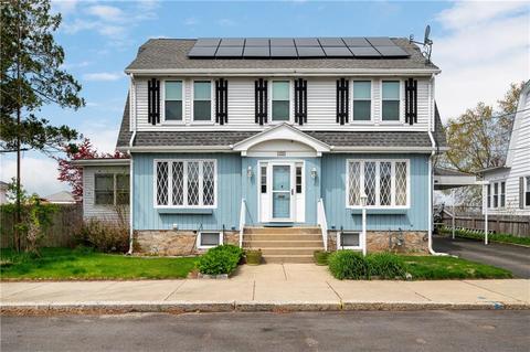 183 Elmore Ave, Woonsocket, RI 02895 photo 2