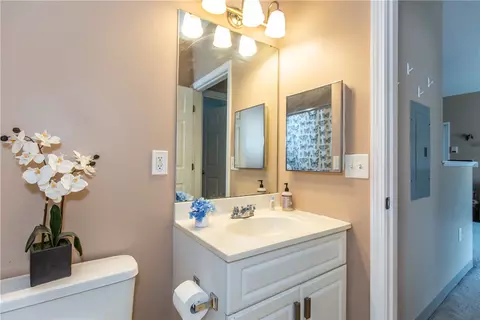 86 Mill St #201, Woonsocket, RI 02895 photo 13