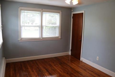67 Buttonwoods Ave, Warwick, RI 02886 photo 14