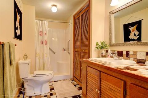 1 Riverview Ave, Bristol, RI 02809 photo 13