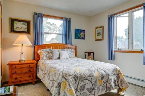 1 Riverview Ave, Bristol, RI 02809 photo 31