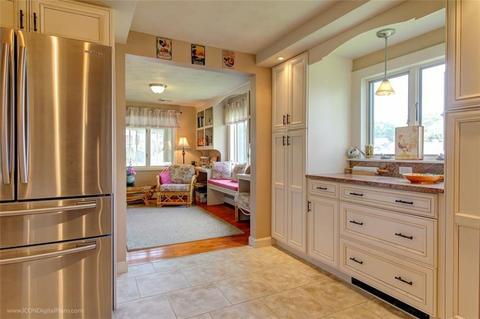 1 Riverview Ave, Bristol, RI 02809 photo 15