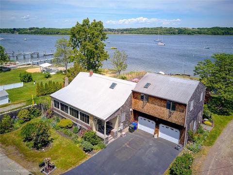 1 Riverview Ave, Bristol, RI 02809 photo 1
