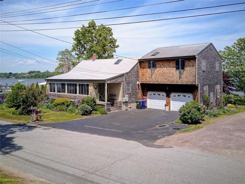 1 Riverview Ave, Bristol, RI 02809 photo 3