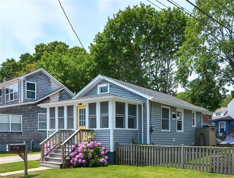 33 Everett Ave, Bristol, RI 02809 photo 1