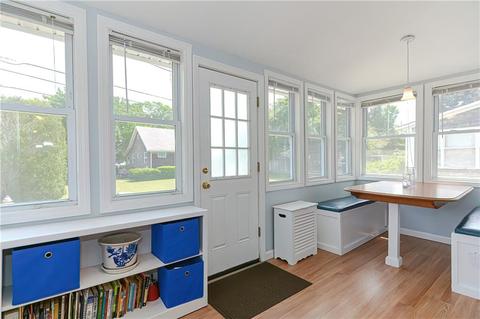 33 Everett Ave, Bristol, RI 02809 photo 10