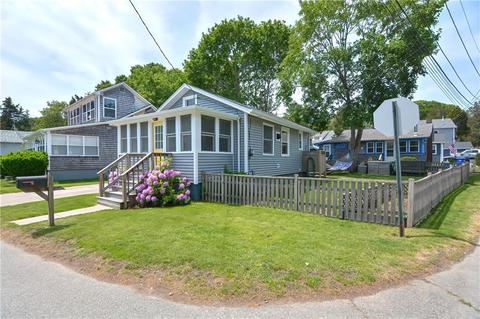 33 Everett Ave, Bristol, RI 02809 photo 4