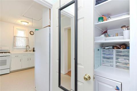 33 Everett Ave, Bristol, RI 02809 photo 24