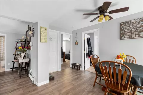 45 Pinehurst Ave, Warwick, RI 02889 photo 9