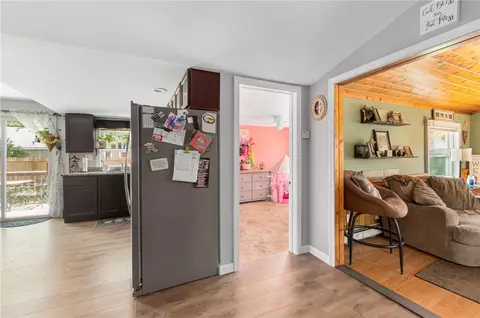 45 Pinehurst Ave, Warwick, RI 02889 photo 11