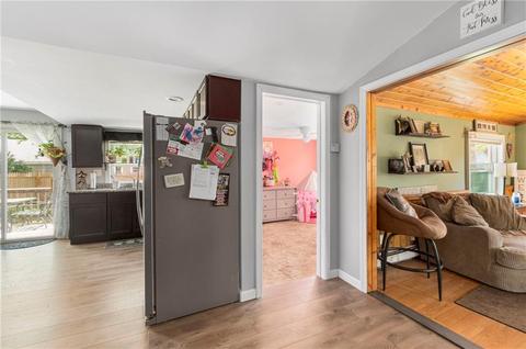 45 Pinehurst Ave, Warwick, RI 02889 photo 11