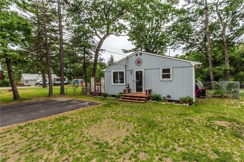 55 Centre Rd, Glocester, RI 02814 photo 3