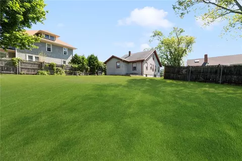 357 Parkside Dr, Warwick, RI 02888 photo 13