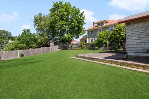 357 Parkside Dr, Warwick, RI 02888 photo 10