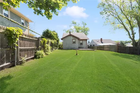 357 Parkside Dr, Warwick, RI 02888 photo 15