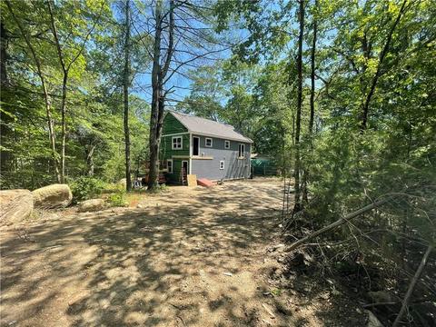 33 W Shore Dr, Exeter, RI 02822 photo 4