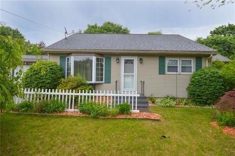 88 Madeleine Ave, Woonsocket, RI 02895 photo 1