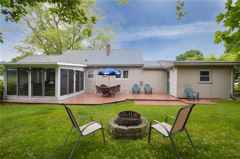 88 Madeleine Ave, Woonsocket, RI 02895 photo 22