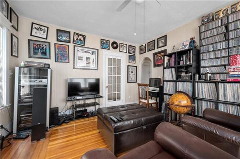 26 Blakeley St, Woonsocket, RI 02895 photo 12