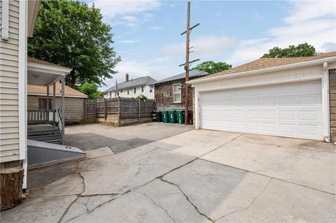 26 Blakeley St, Woonsocket, RI 02895 photo 11