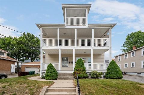 26 Blakeley St, Woonsocket, RI 02895 photo 1