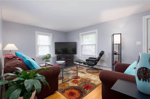 68 Barber Ave, Warwick, RI 02886 photo 6