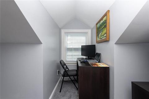 68 Barber Ave, Warwick, RI 02886 photo 10