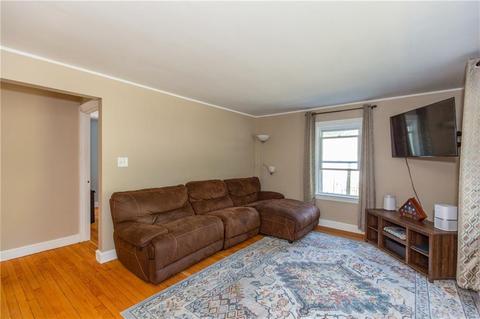 10 Link St, Warwick, RI 02886 photo 8