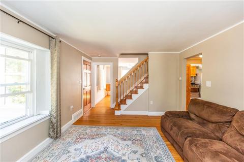 10 Link St, Warwick, RI 02886 photo 9