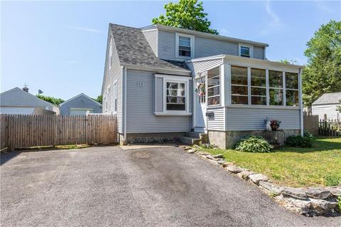 10 Link St, Warwick, RI 02886 photo 3