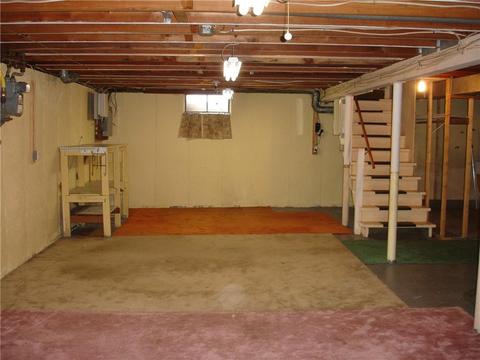 66 Halsey Rd, Woonsocket, RI 02895 photo 16