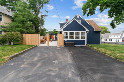 87 Mapleton St, Cranston, RI 02910 photo 30