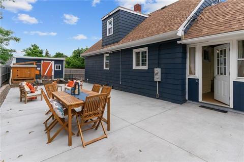 87 Mapleton St, Cranston, RI 02910 photo 27