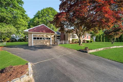 130 Gorham Ave, Warwick, RI 02886 photo 6