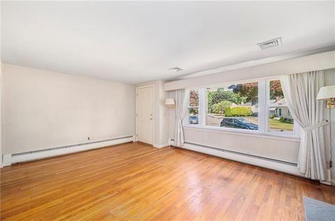 130 Gorham Ave, Warwick, RI 02886 photo 8
