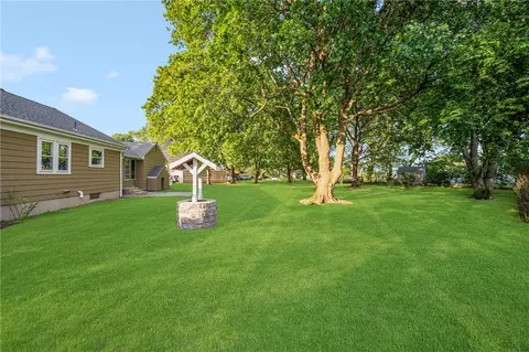 130 Gorham Ave, Warwick, RI 02886 photo 38