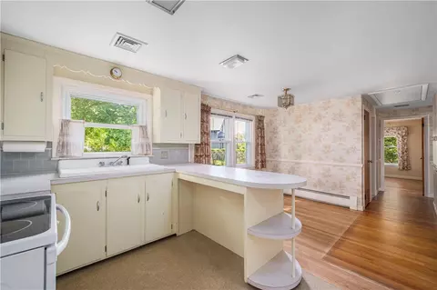 130 Gorham Ave, Warwick, RI 02886 photo 15