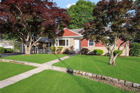 130 Gorham Ave, Warwick, RI 02886 photo 4