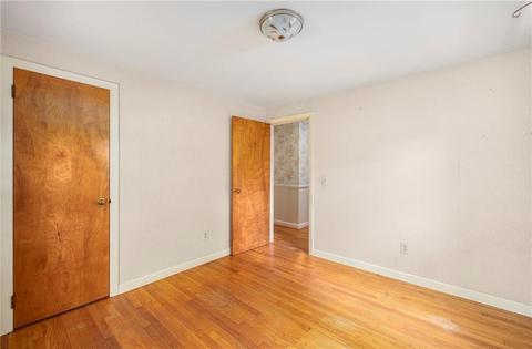 130 Gorham Ave, Warwick, RI 02886 photo 25