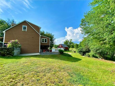 185 Eagle Peak Rd, Pascoag, RI 02859 photo 4