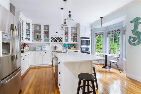 6 Griffith Rd, Saunderstown, RI 02874 photo 10