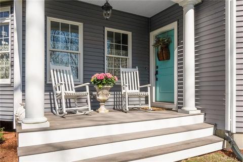 6 Griffith Rd, Saunderstown, RI 02874 photo 3