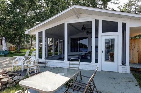19 Raymonds Point Rd, Coventry, RI 02816 photo 6