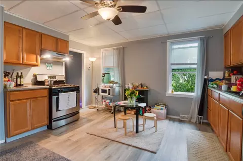 30 Rock Ave, Warwick, RI 02889 photo 5