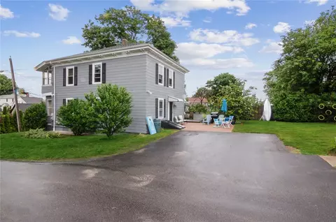 30 Rock Ave, Warwick, RI 02889 photo 2