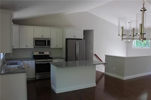 76 Cedar Grove Dr, Exeter, RI 02822 photo 4