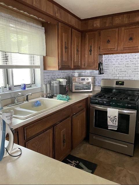403 Commonwealth Ave, Warwick, RI 02886 photo 21