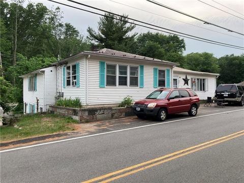 403 Commonwealth Ave, Warwick, RI 02886 photo 6